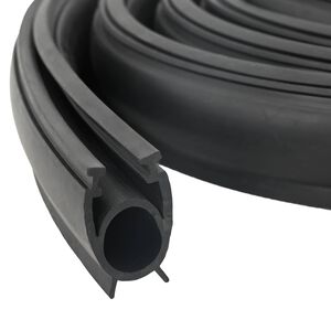 vidaXL Garage D&oslash;r T&aelig;tning Sort 41 x 33 mm 5,5 m PVC