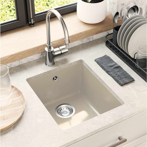 Viser produktbillede 2 af 16