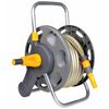 Hozelock fritst&aring;ende/v&aelig;gmonteret slangetromle 60m med 50m slange