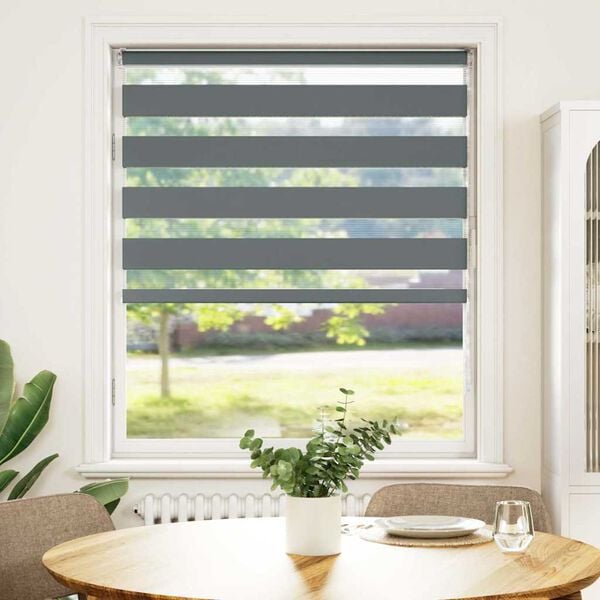 Viser produktbillede 2 af 16