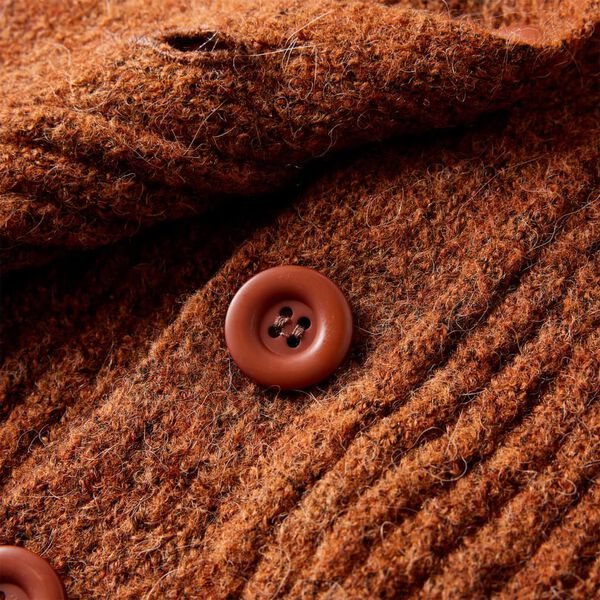 Strikket cardigan til b&oslash;rn str. 128 cognacfarvet